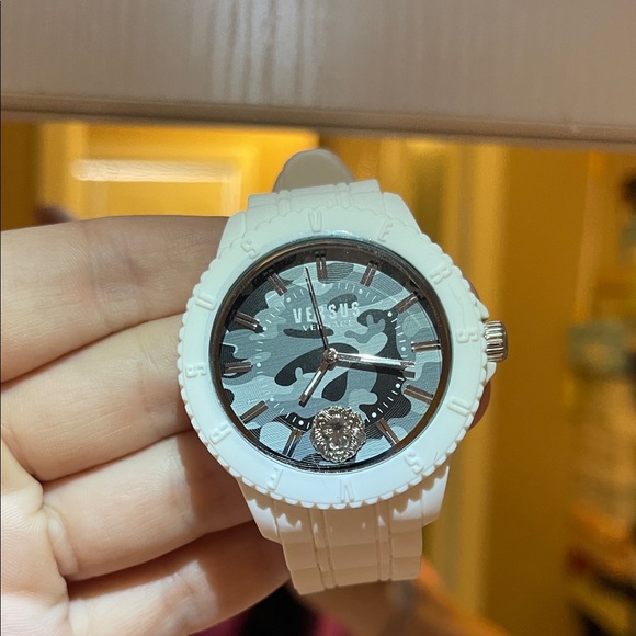 Versus Versace White and Black Watch - Picture 1 of 5